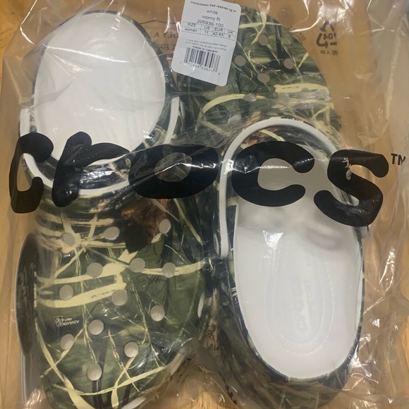 CROCS | Shoes | Crocs Classic Bae Realtree Mules Wchunky Heel | Poshmark